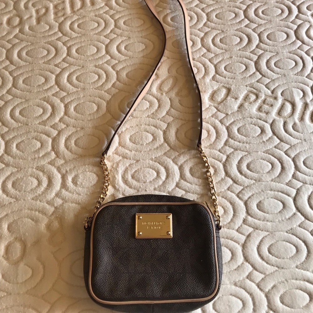 Michael Kors crossbody